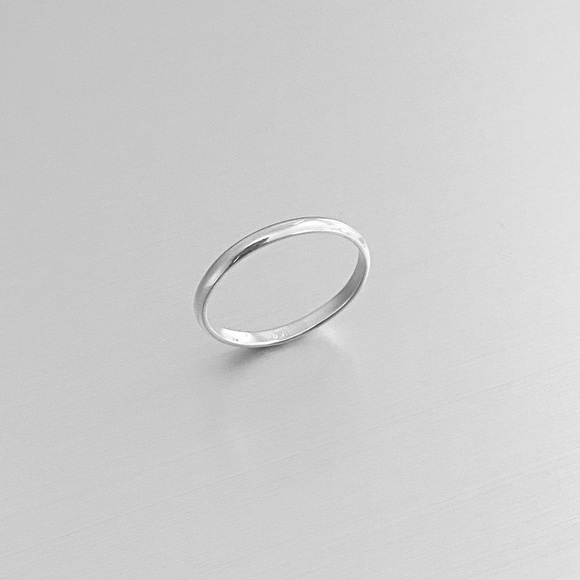 Sterling silver plain 2mm band ring, band ring, plain band ring, silver band - Picture 4 of 10